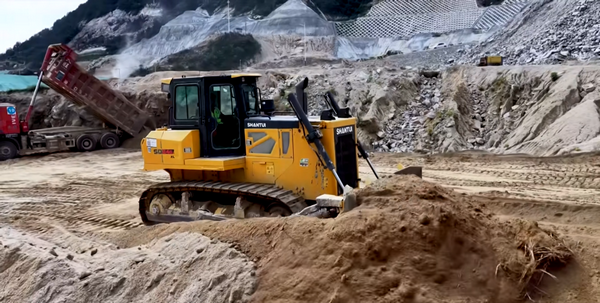 d3c6c67649bc4c1baf561c8e15bcf375